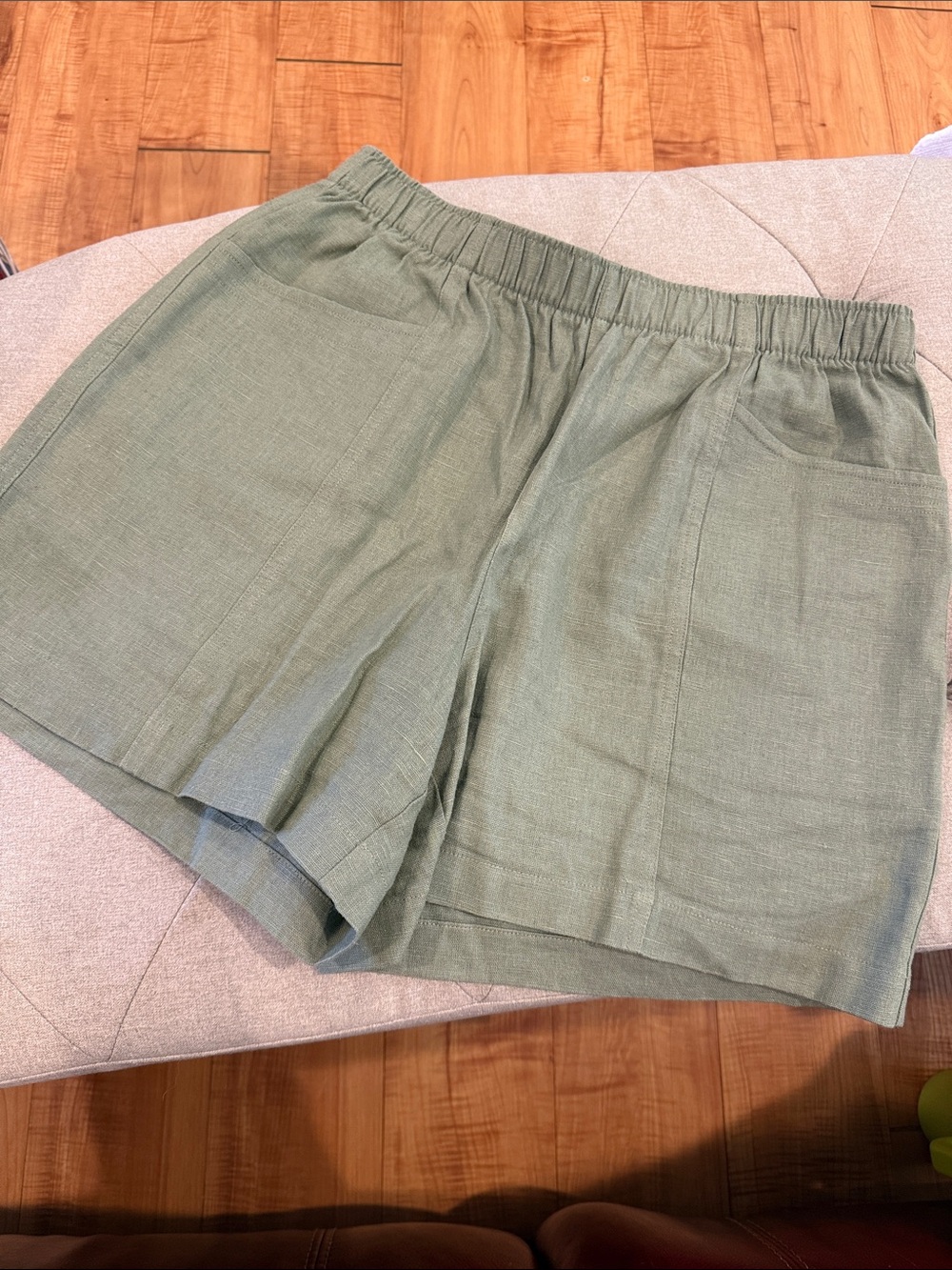 Nine West Olive-Green Elastic Waist Women's Shorts